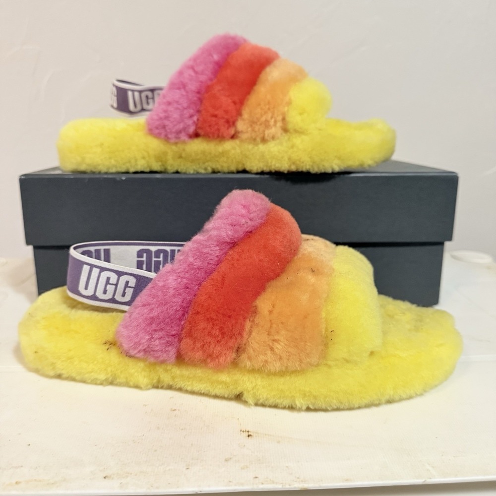 UGG Fluff Yeah‎ Slide Sandals Rainbow Ombre Furry Women's Size 4